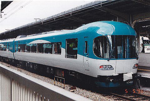 北近畿タンゴ鉄道　KTR8000形　ｋTR８００１　　撮影　　1996.5.5　　大阪駅